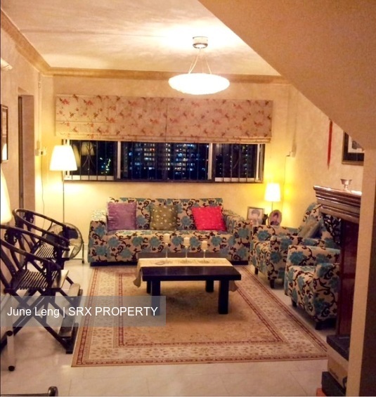 Blk 896A TAMPINES GROVE (Tampines), HDB Executive #502883021